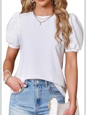 S. Deer Concepts White Eyelet T-shirt Top , NWT Sz Large